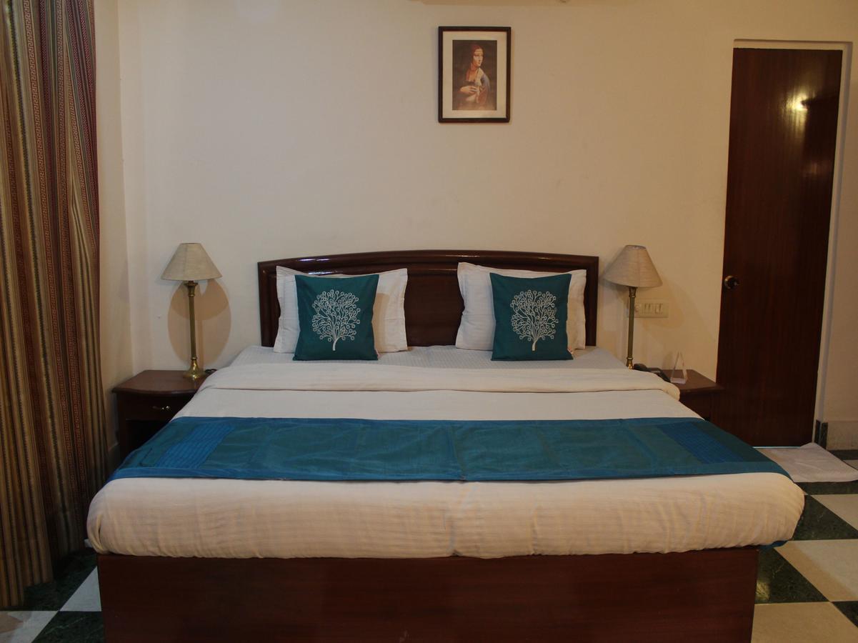 Oyo 5232 Kwality Hotel Dehradun Exterior foto