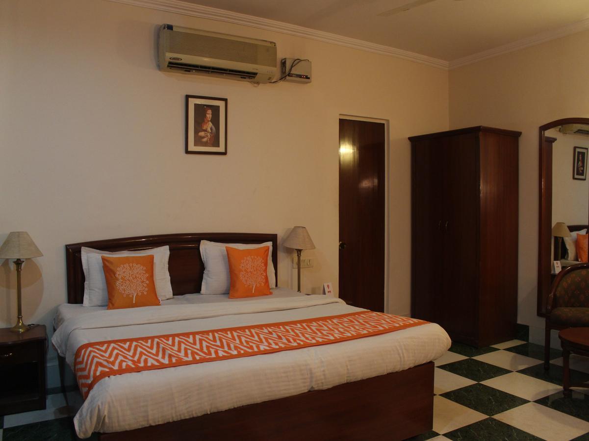 Oyo 5232 Kwality Hotel Dehradun Exterior foto